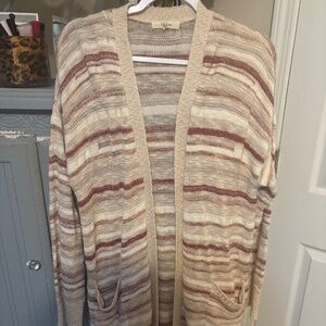 Long sleeve layering look